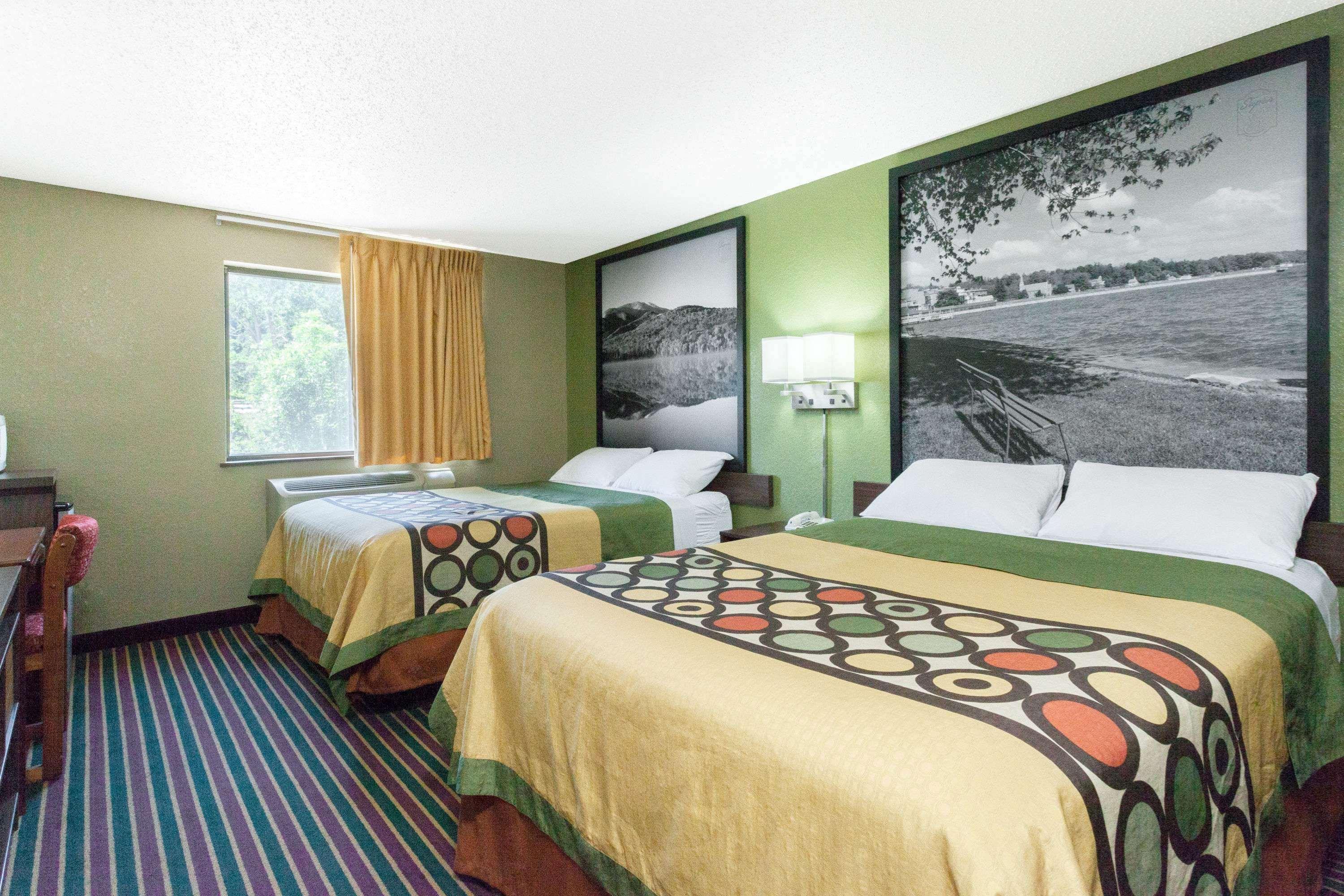 Super 8 By Wyndham Bath Hammondsport Area Motel Exterior photo